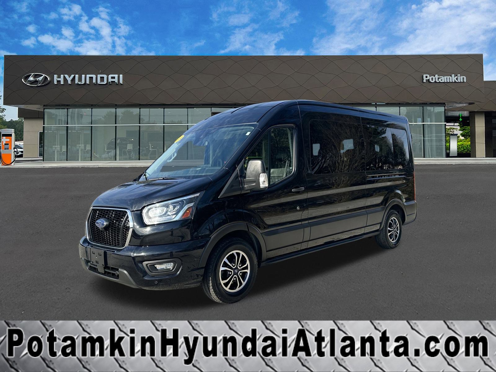 2023 Ford Transit Passenger Van XLT