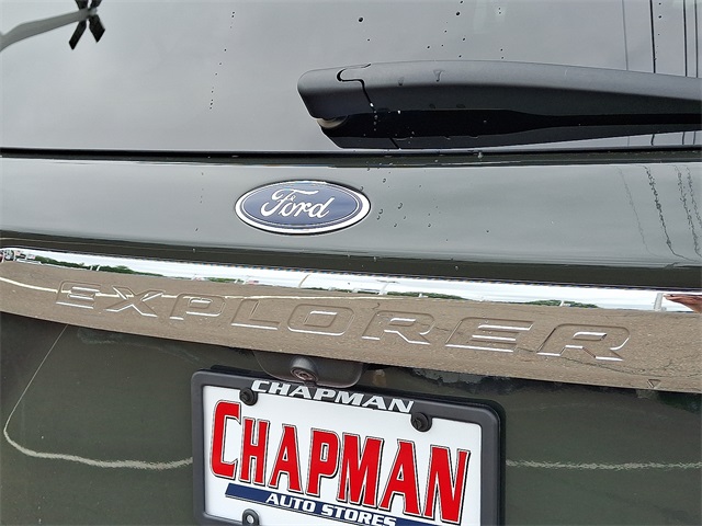 2022 Ford Explorer XLT photo 24