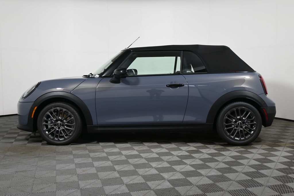 2026 Mini Cooper Convertible Iconic photo 2