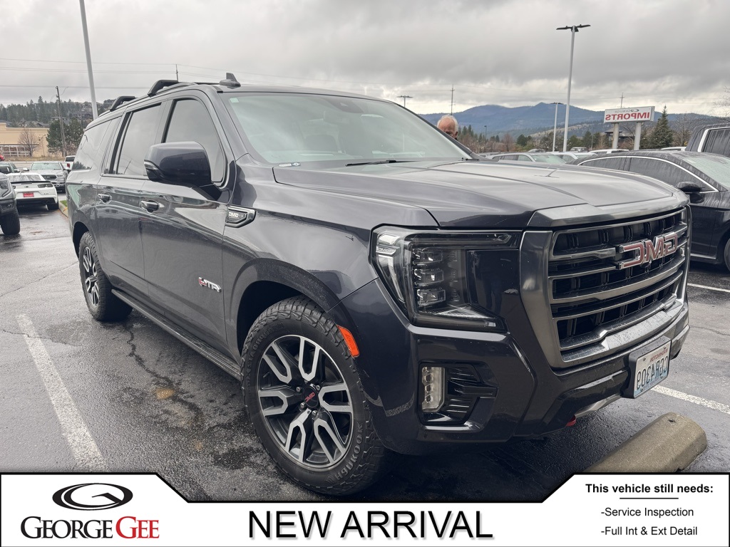 2023 GMC Yukon XL AT4's photo