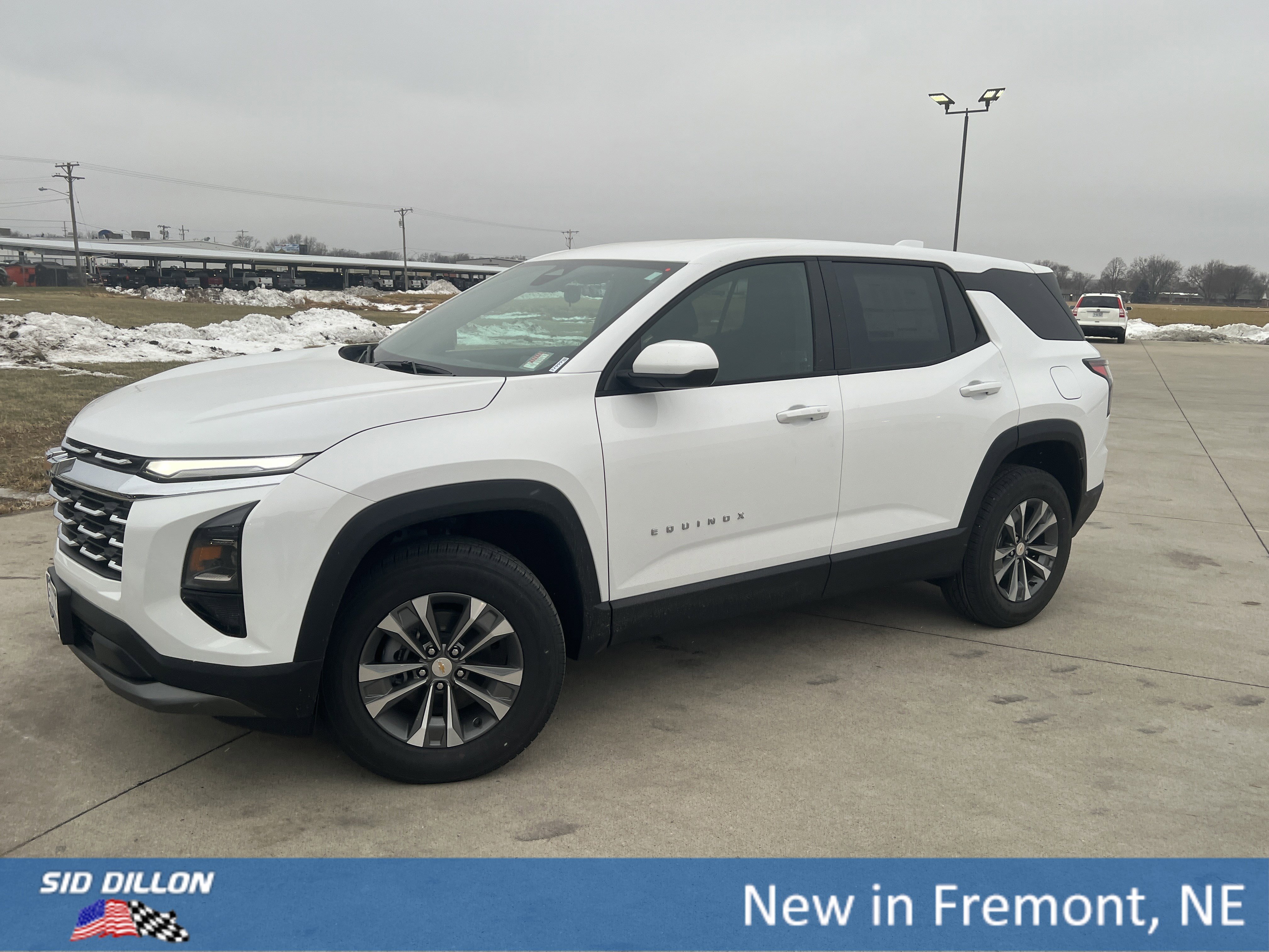 2026 Chevrolet Equinox LT's photo