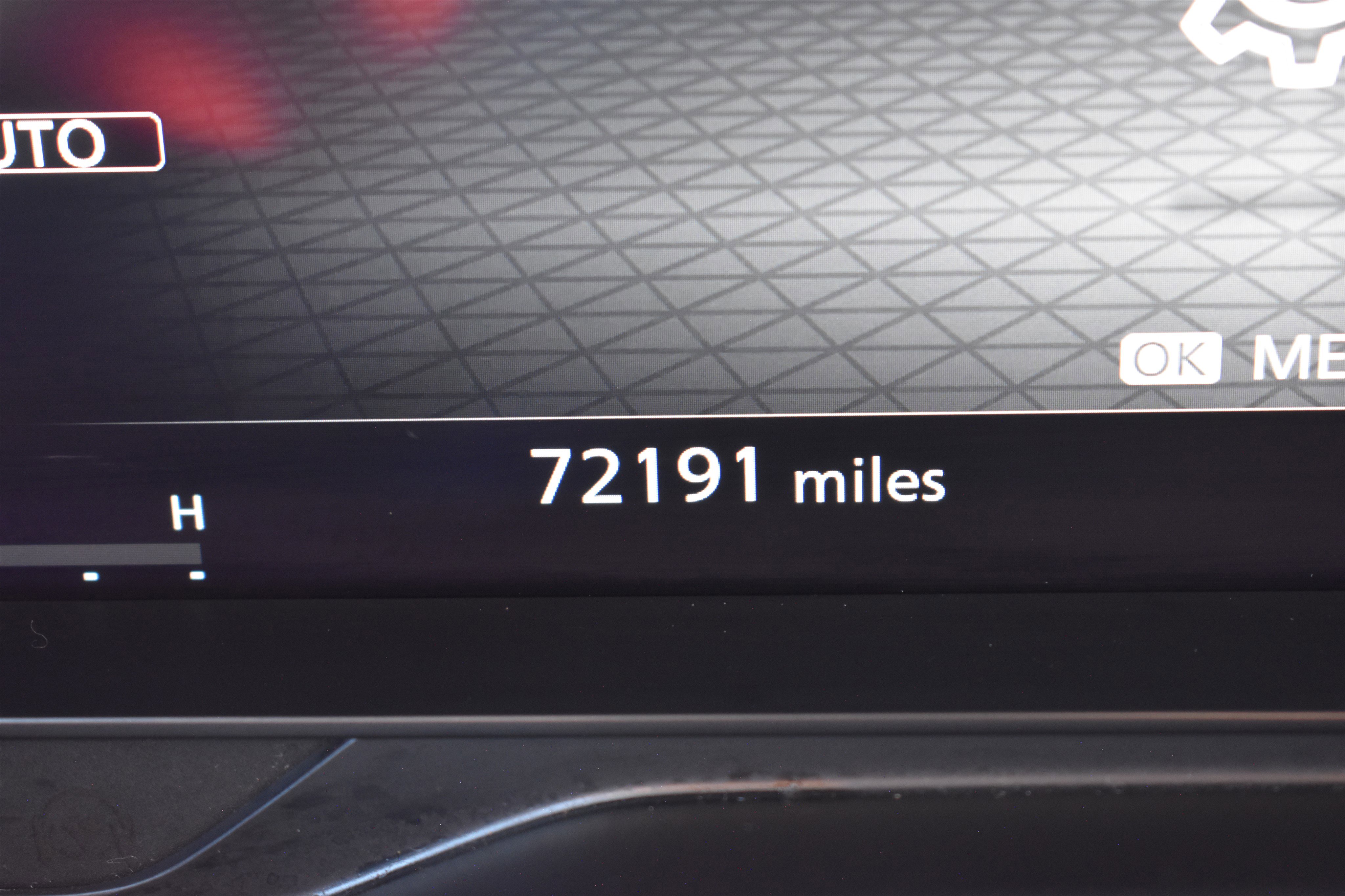 2022 Nissan Pathfinder Platinum photo 20