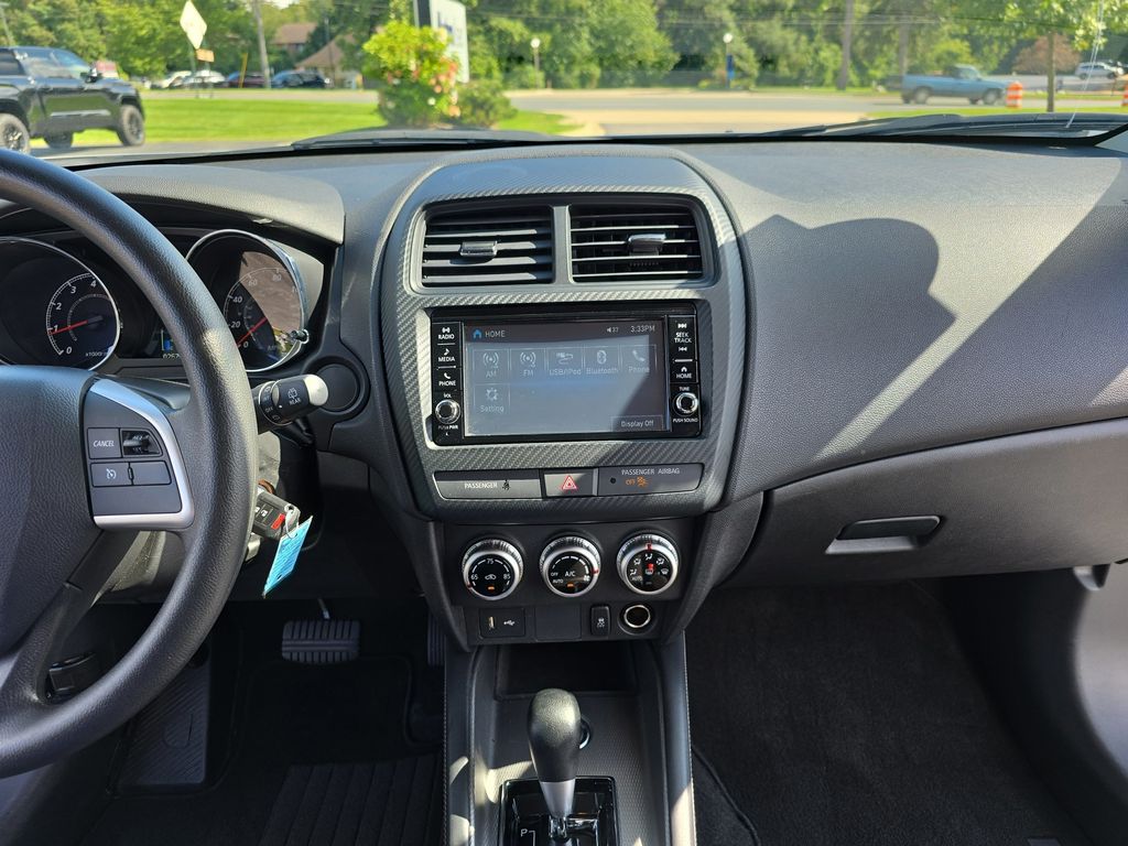 2024 Mitsubishi Outlander Sport ES LE SE photo 19