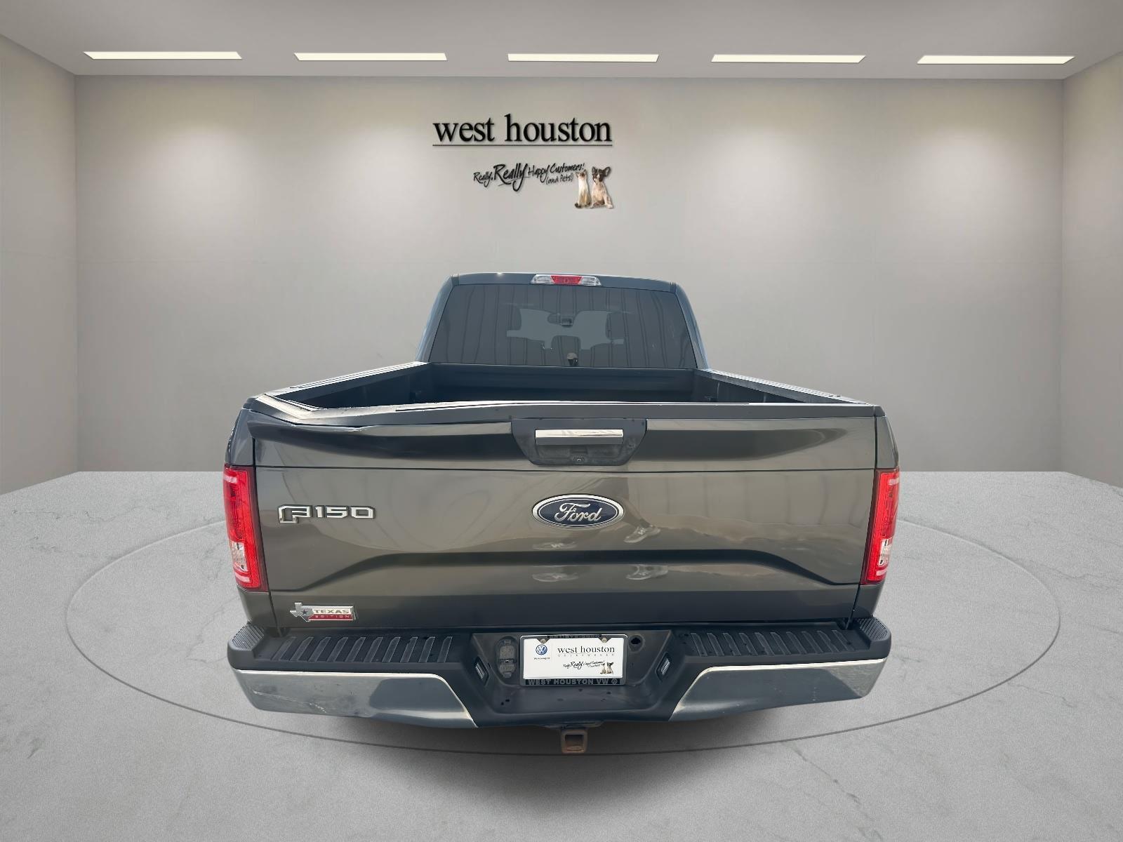 2016 Ford F-150 XLT photo 4