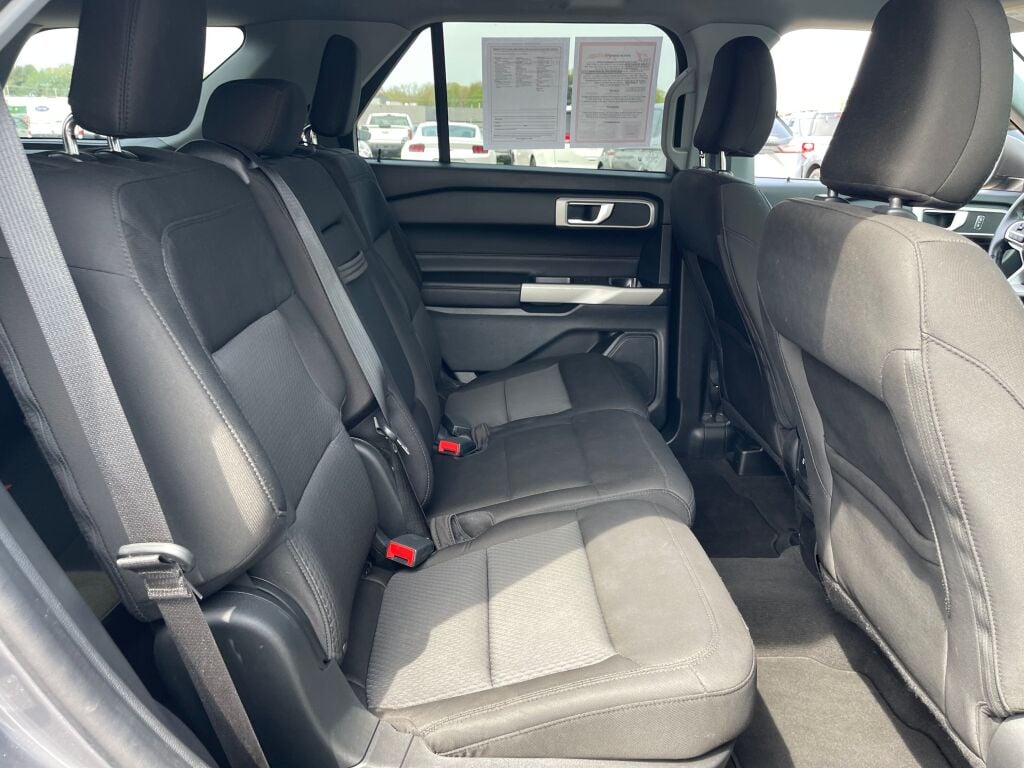 2022 Ford Explorer XLT photo 23