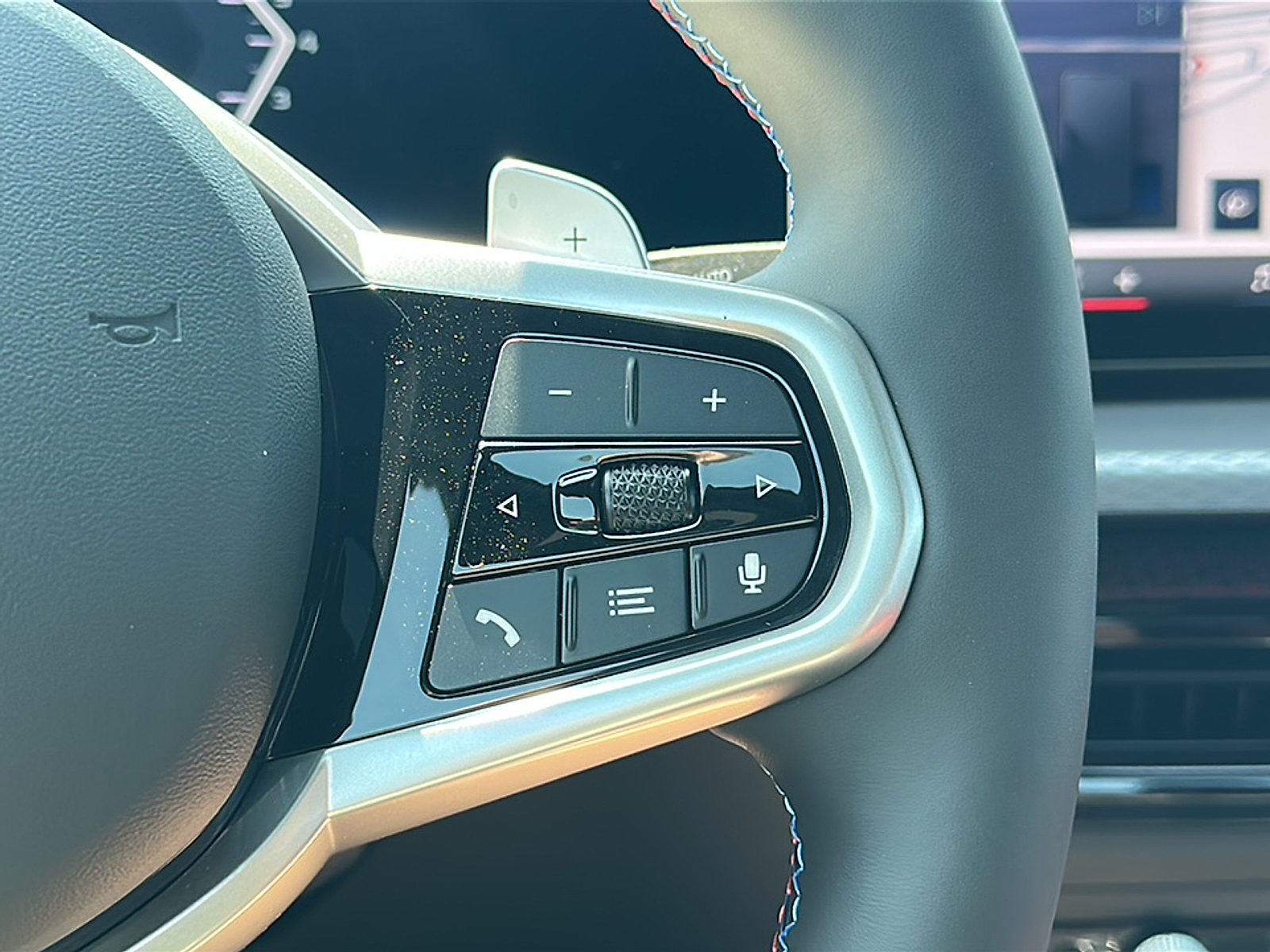 2025 Bmw M240i xDrive photo 3