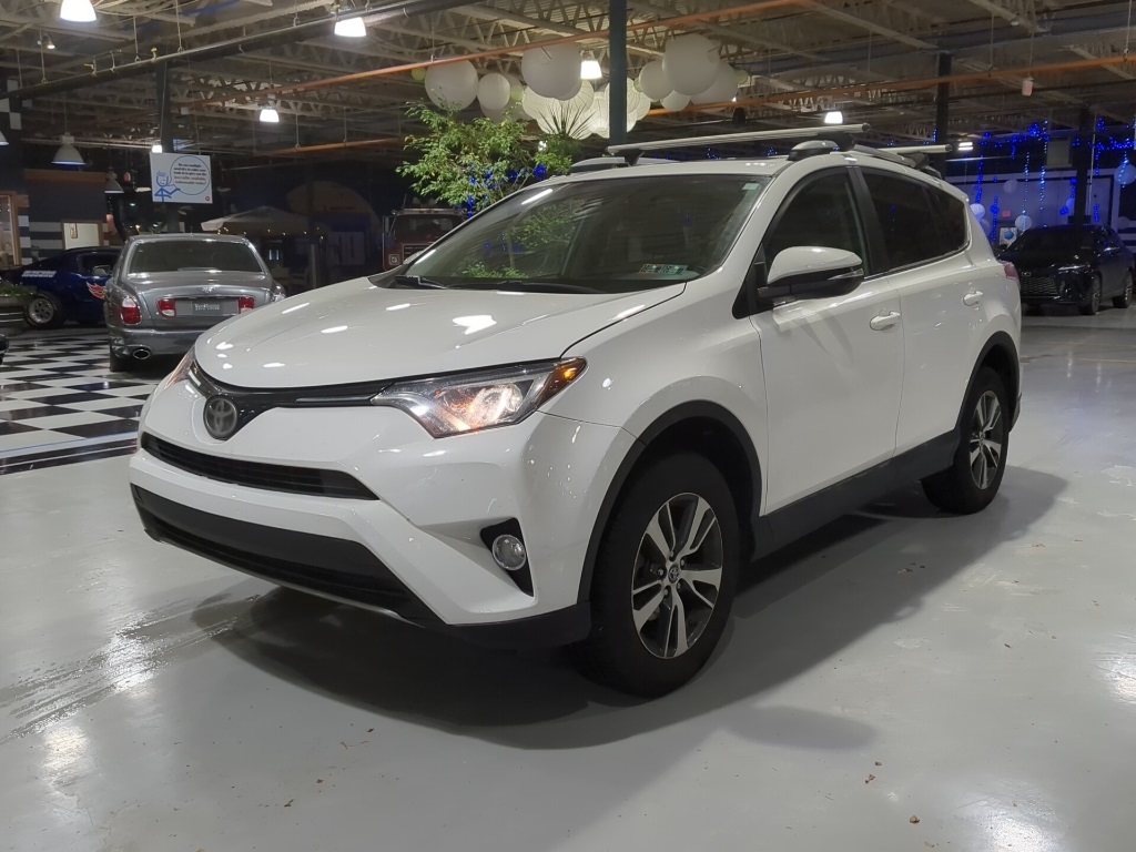 2018 Toyota RAV4 XLE