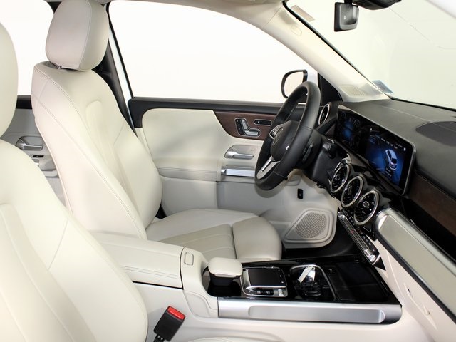 2020 Mercedes Benz GLB 250 photo 26