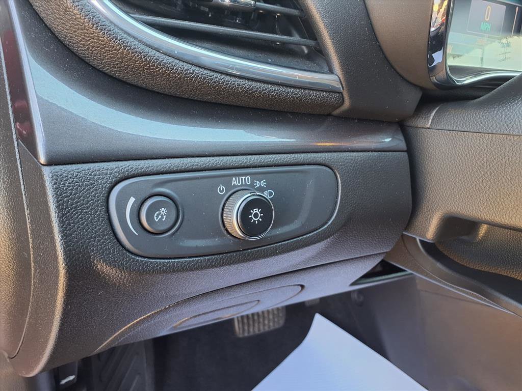 2020 Buick Encore Preferred photo 17