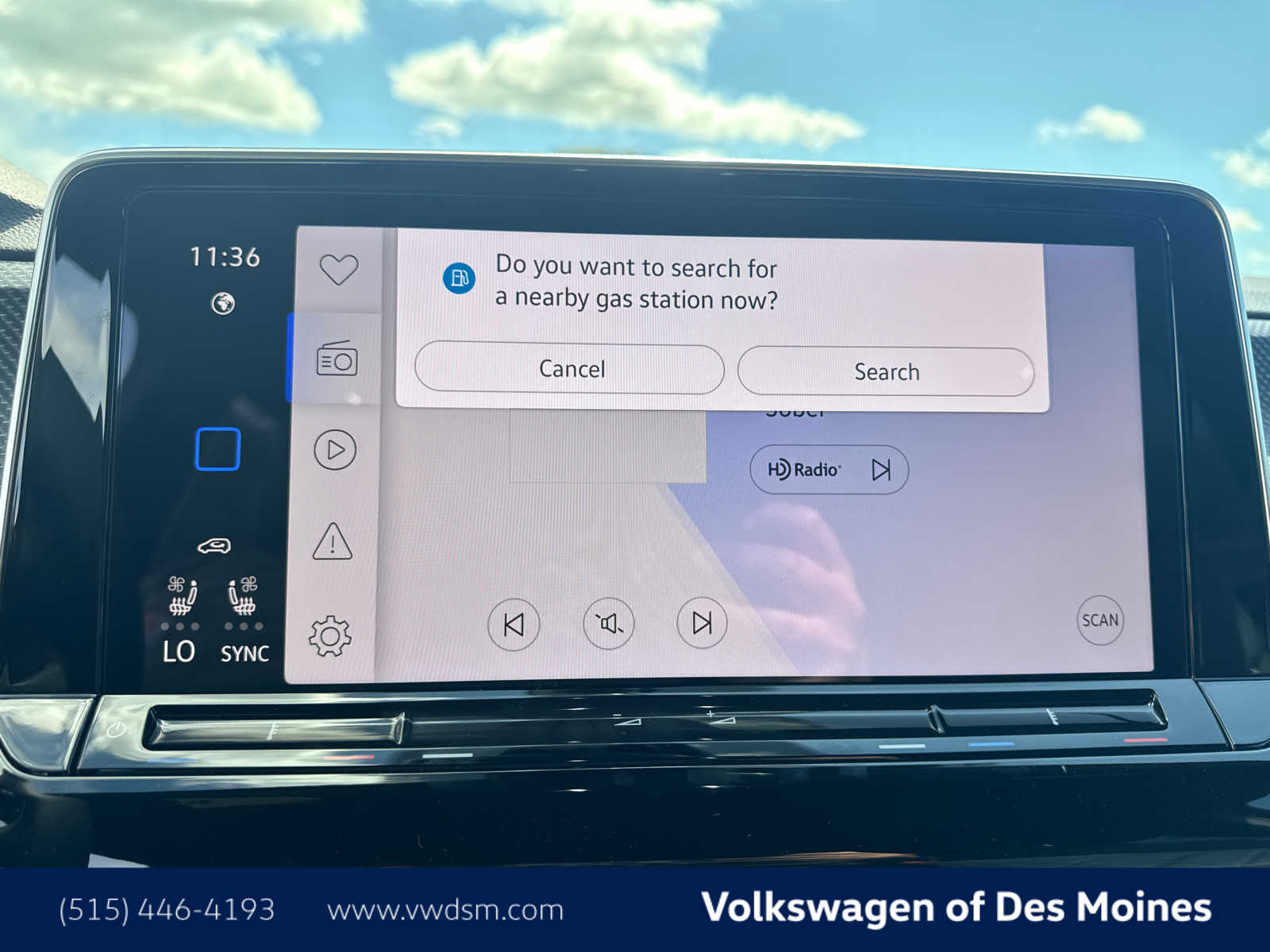 2025 Volkswagen Atlas Cross Sport SEL Premium R-Line photo 16