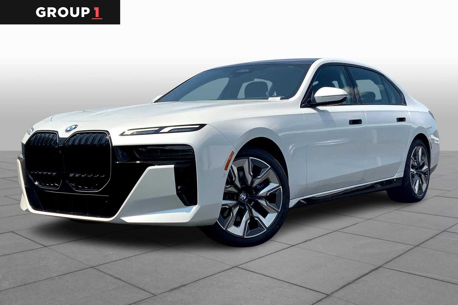 2025 BMW 7 Series 740i's photo