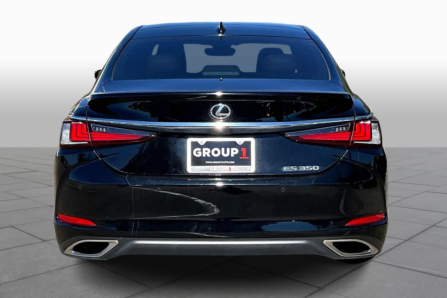 2024 Lexus ES 350 Ultra Luxury photo 4