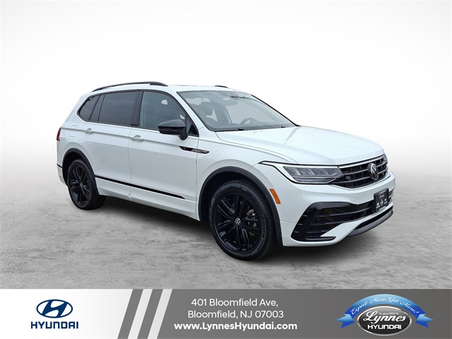 2022 Volkswagen Tiguan SE R-LINE BLACK