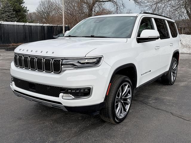 2022 Jeep Wagoneer Series III's photo