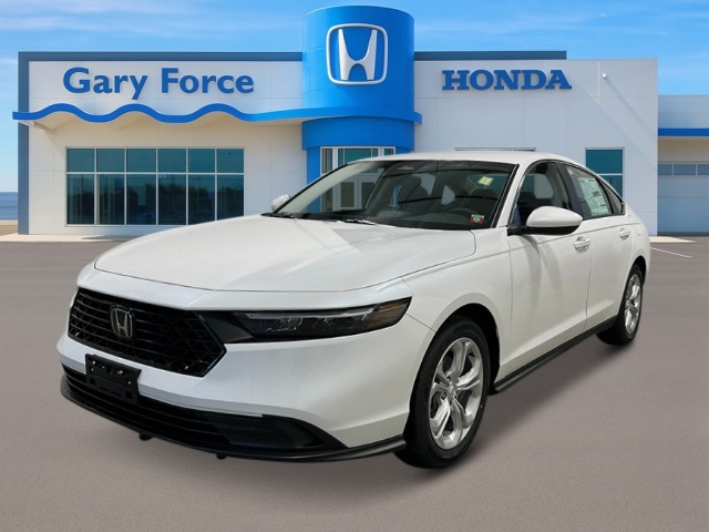 2025 Honda Accord LX's photo