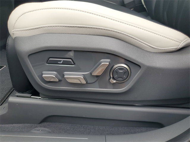 2026 Kia EV9 GT-Line photo 15