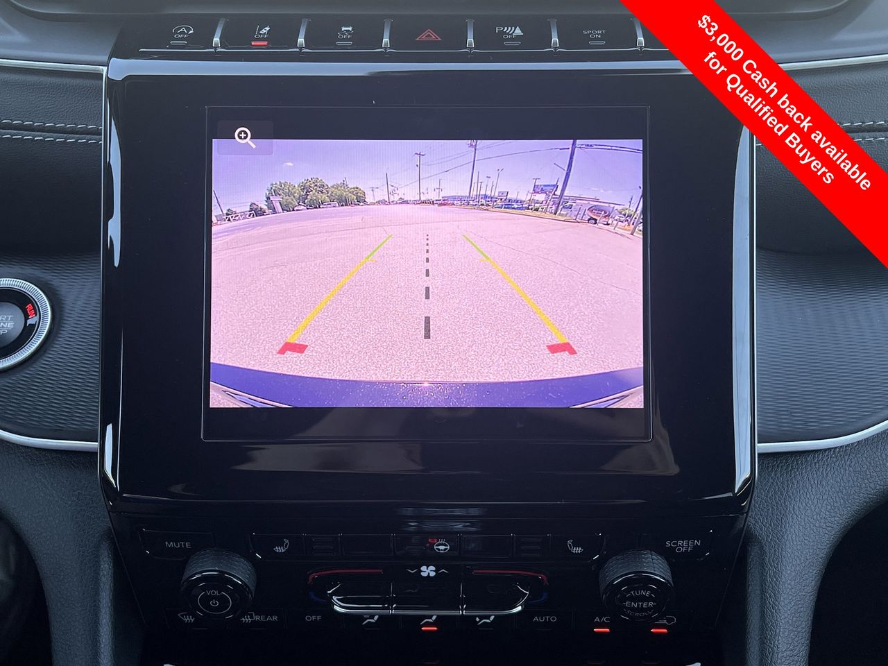 2025 Jeep Grand Cherokee Laredo X photo 4