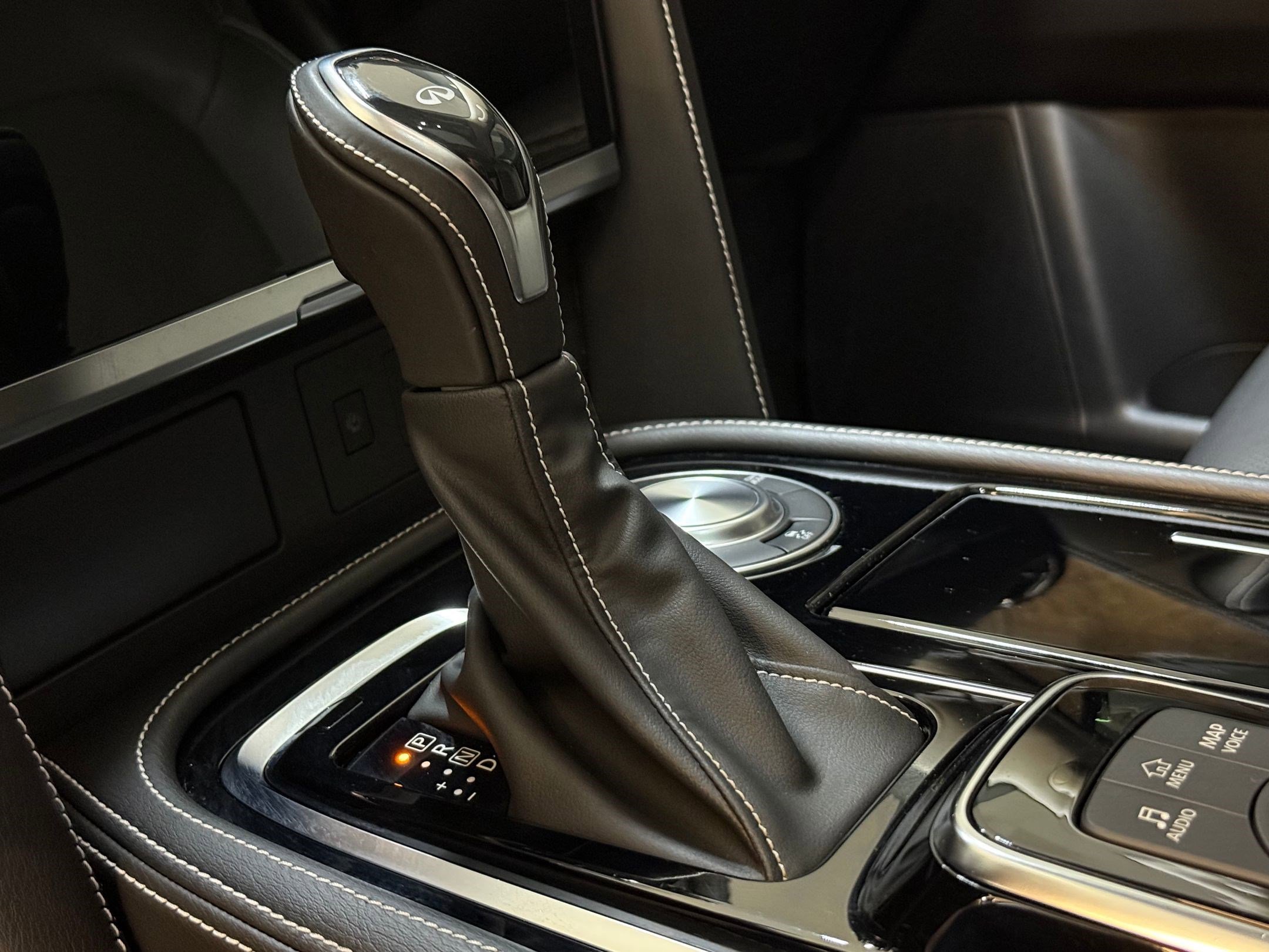 2022 Infiniti QX80 Premium Select photo 27