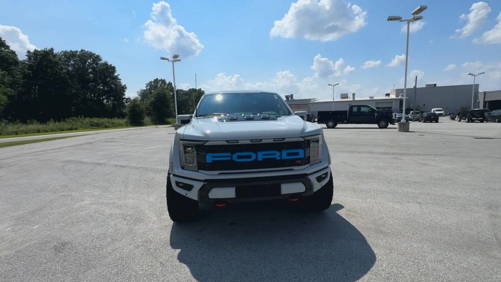 2023 Ford F-150 Raptor photo 3