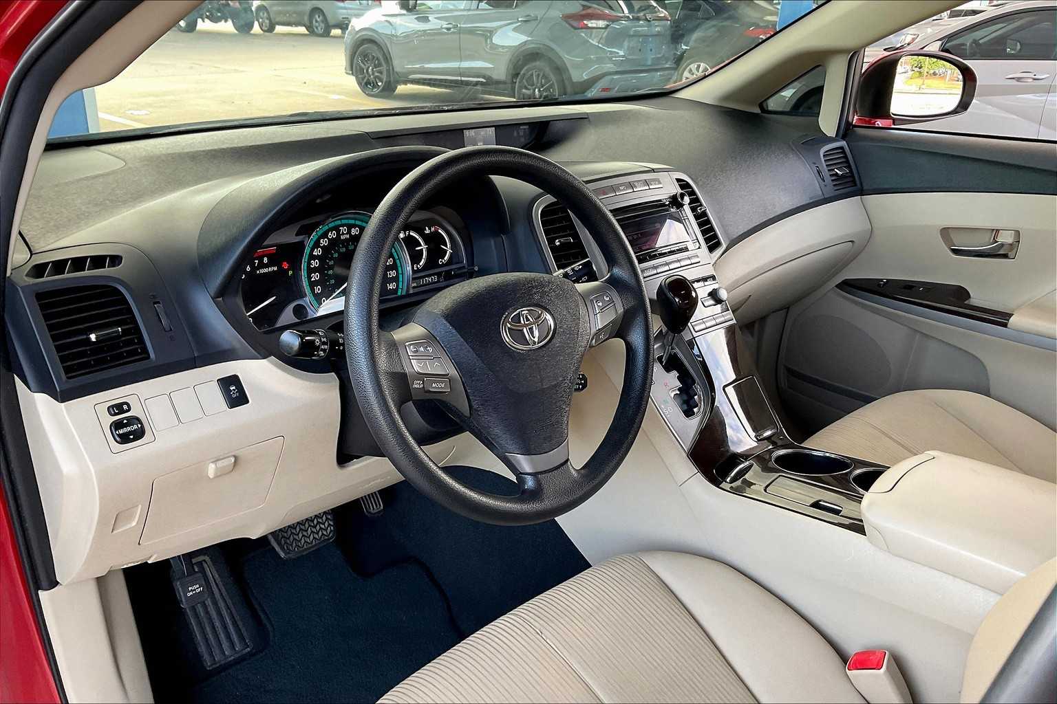 2010 Toyota Venza photo 16