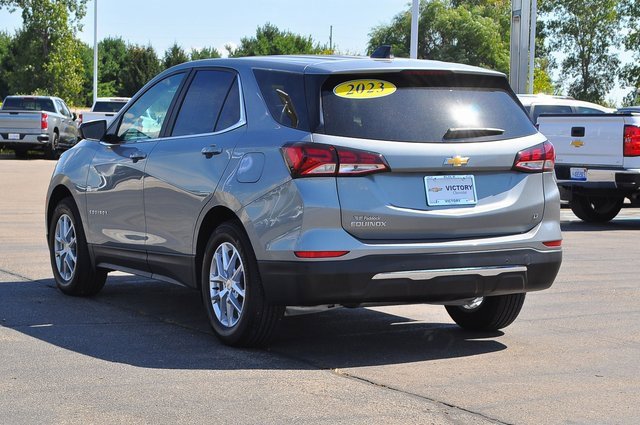2023 Chevrolet Equinox LT photo 4