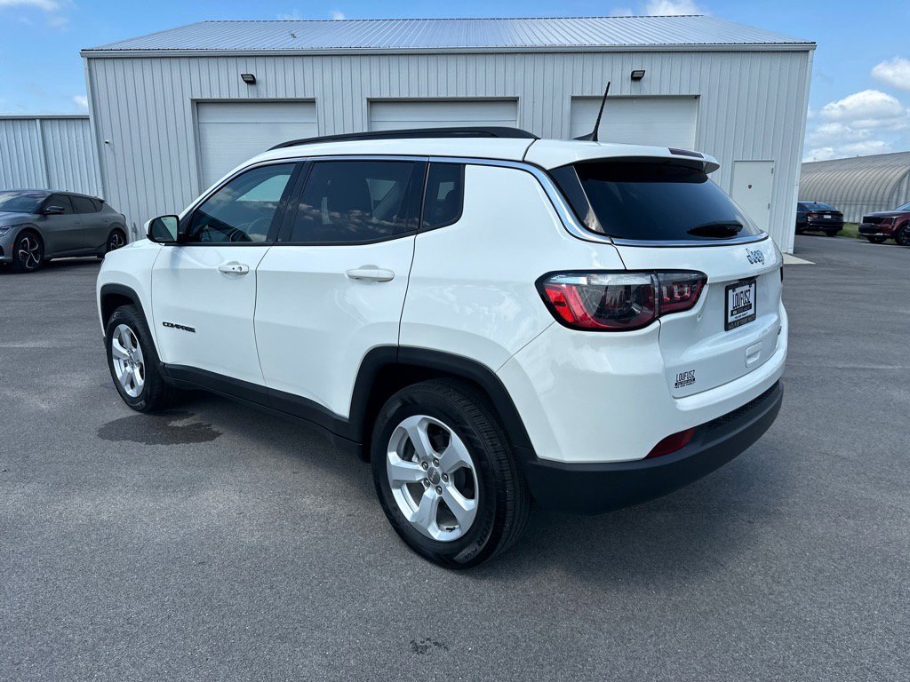 2021 Jeep Compass Latitude photo 4