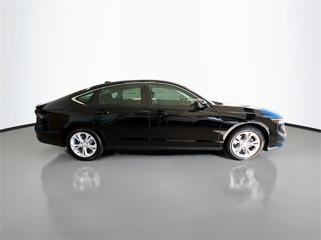 2025 Honda Accord LX photo 33