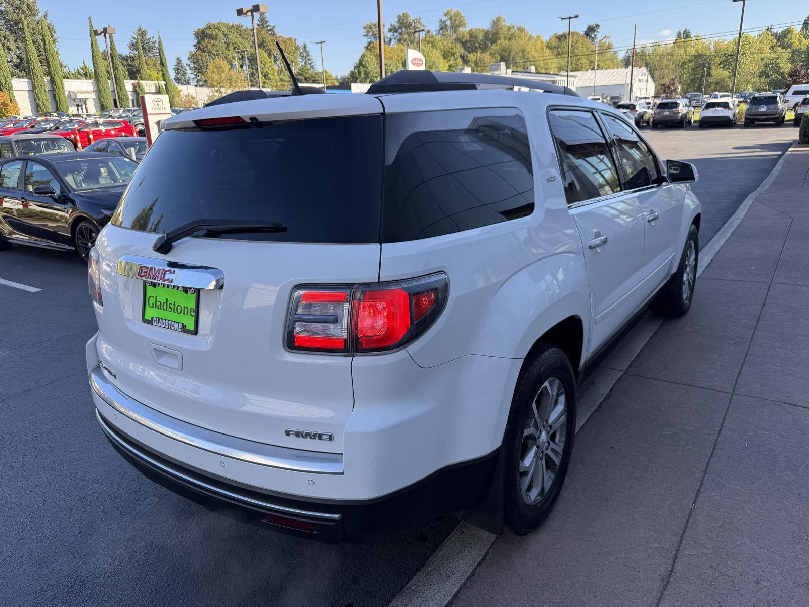 2016 Gmc Acadia SLT photo 4
