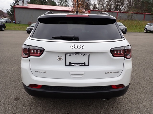 2022 Jeep Compass Limited photo 3