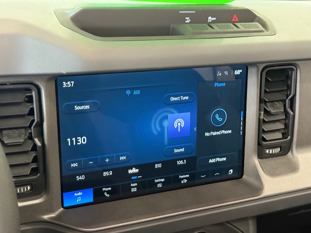 2025 Ford Bronco Base photo 16