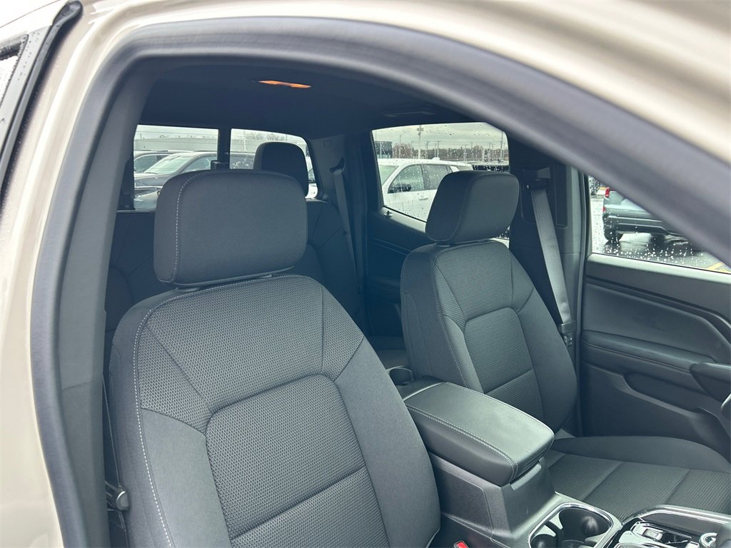 2026 GMC CANYON - Image 34