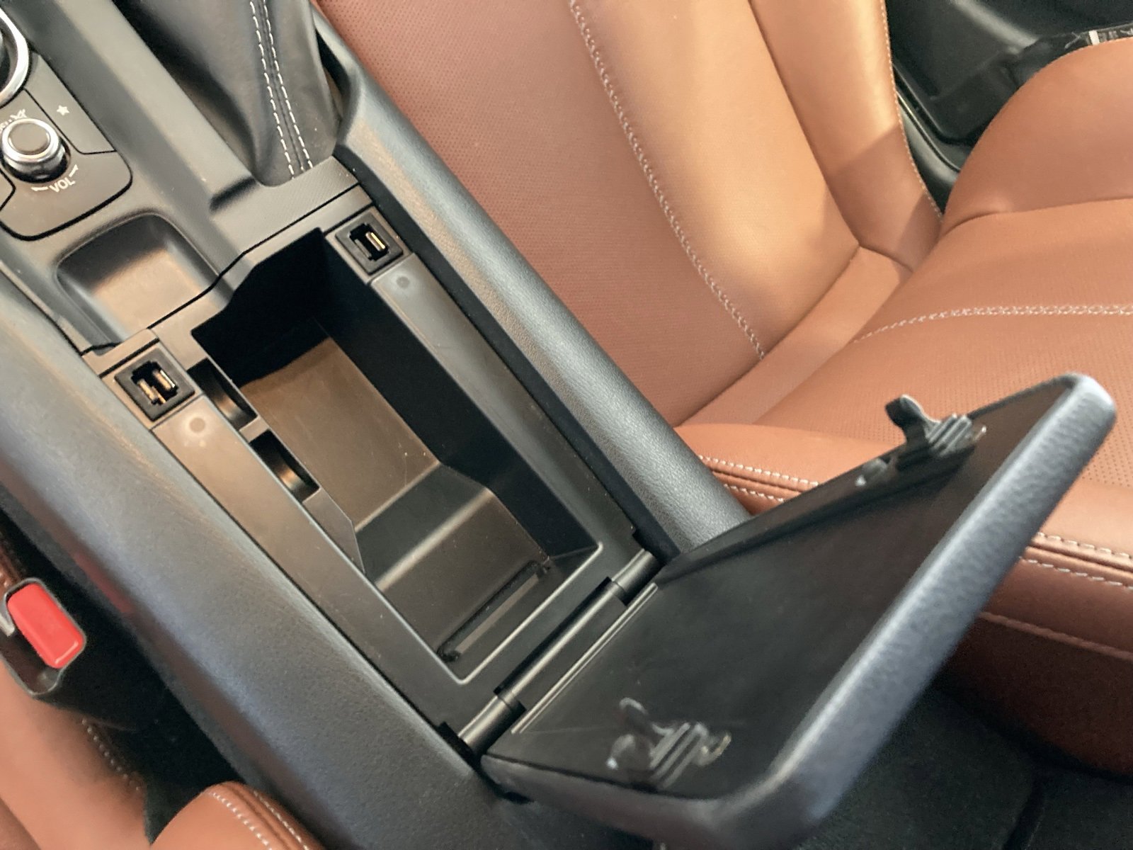 2023 Mazda MX-5 Miata Miata RF Grand Touring photo 25