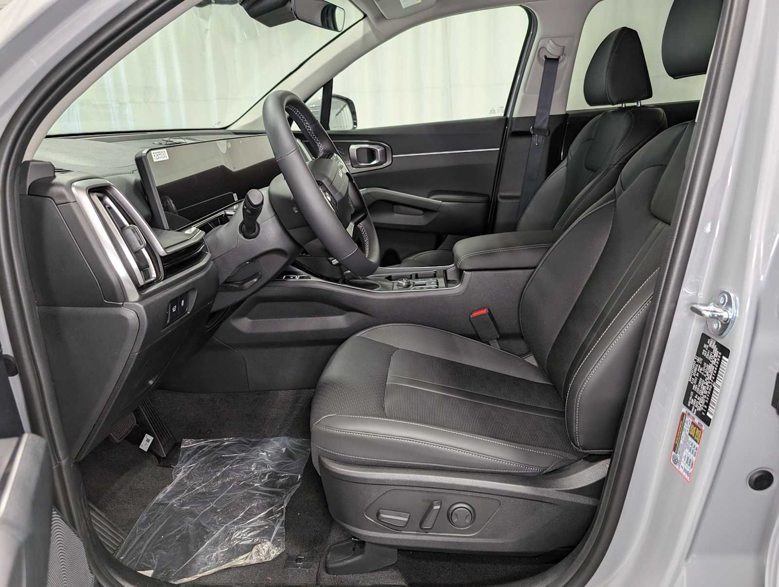 2026 Kia Sorento EX photo 4