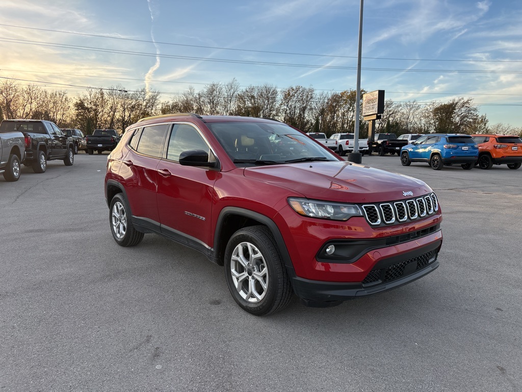 2025 Jeep Compass Latitude's photo