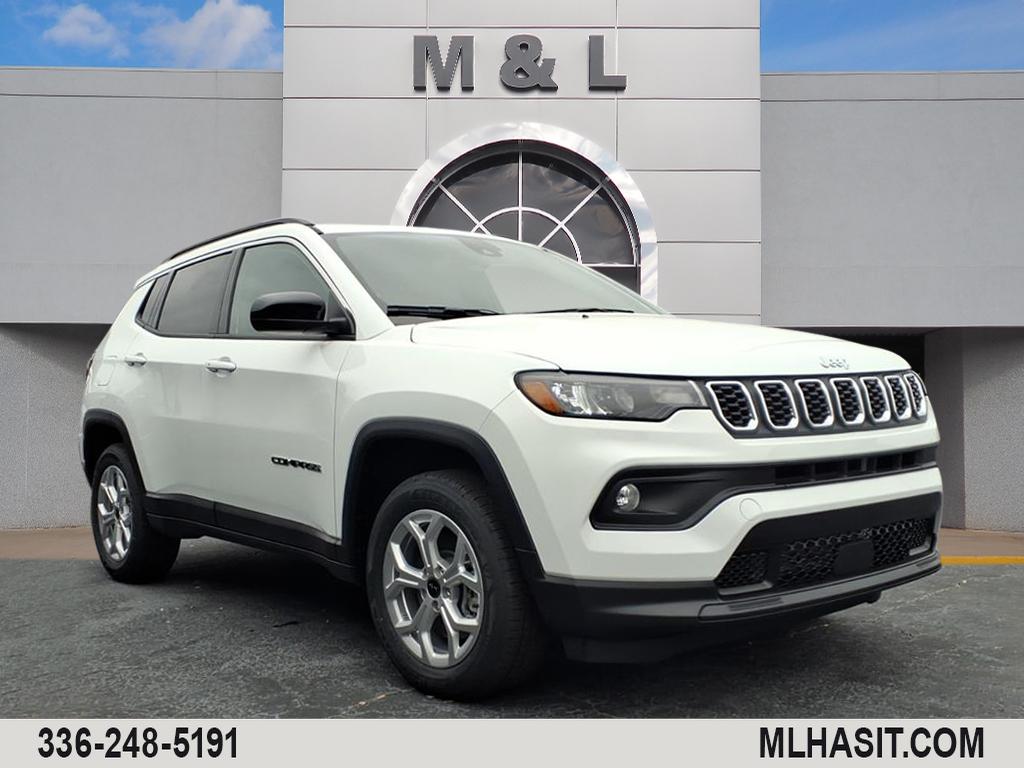 2026 Jeep Compass Latitude's photo