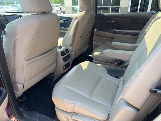 2017 Honda Pilot Elite photo 15