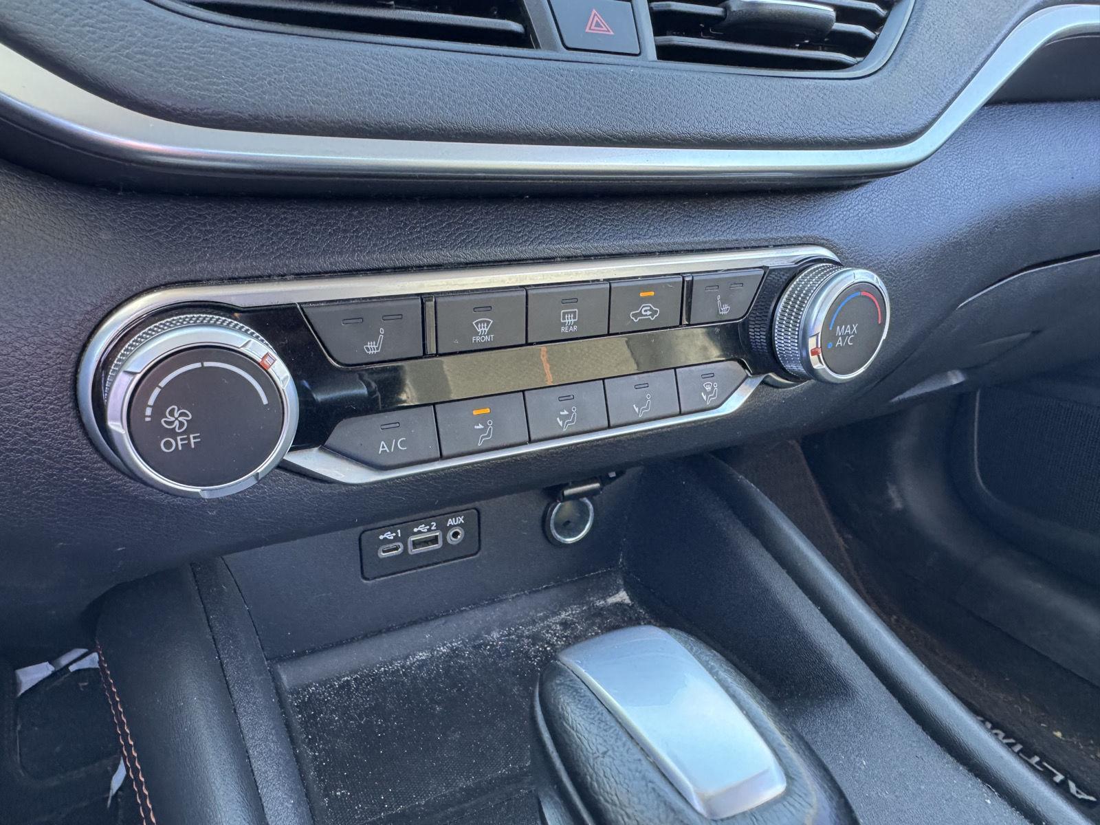 2022 Nissan Altima 2.5 SR photo 15