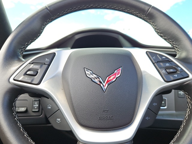 2015 Chevrolet Corvette Stingray Z51 3LT photo 42