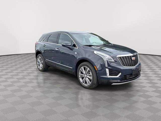 2025 Cadillac XT5 Premium Luxury photo 2
