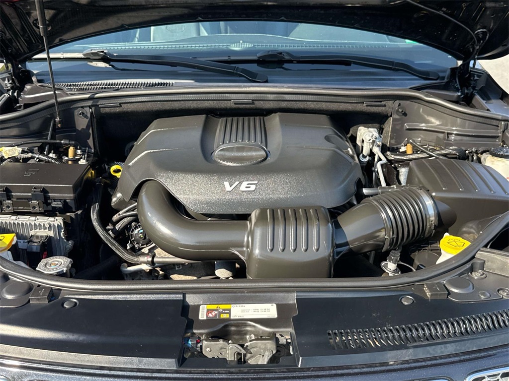 2014 Jeep Grand Cherokee Overland photo 12