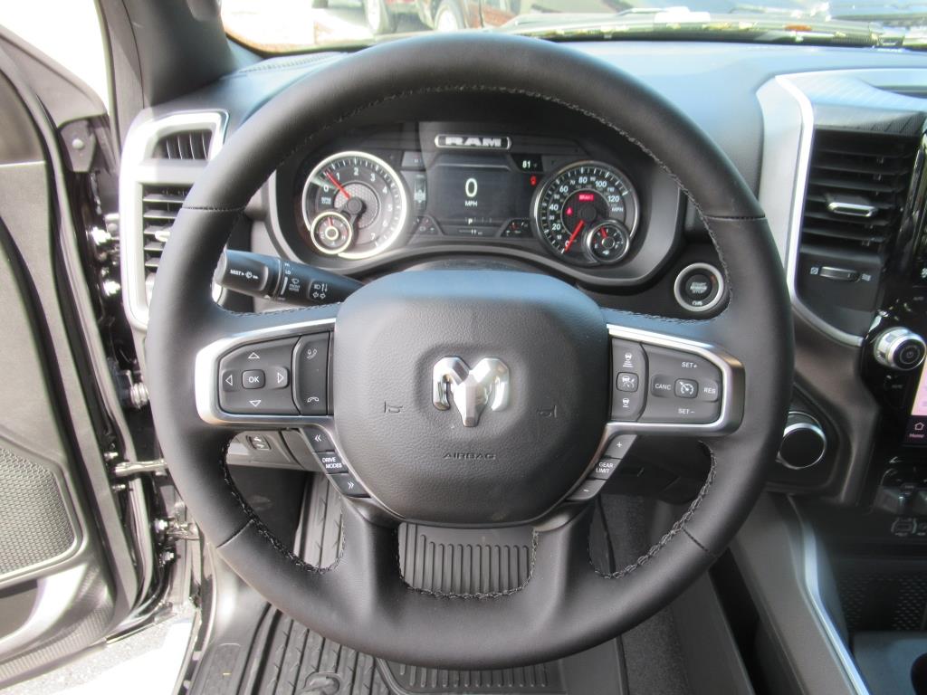 2025 Ram 1500 Big Horn Lone Star photo 16