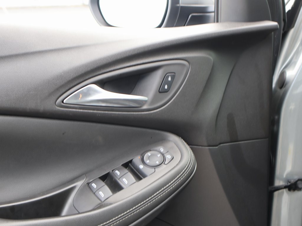 2024 Buick Encore GX Sport Touring photo 20