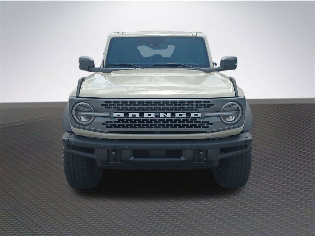 2025 Ford Bronco Badlands photo 3