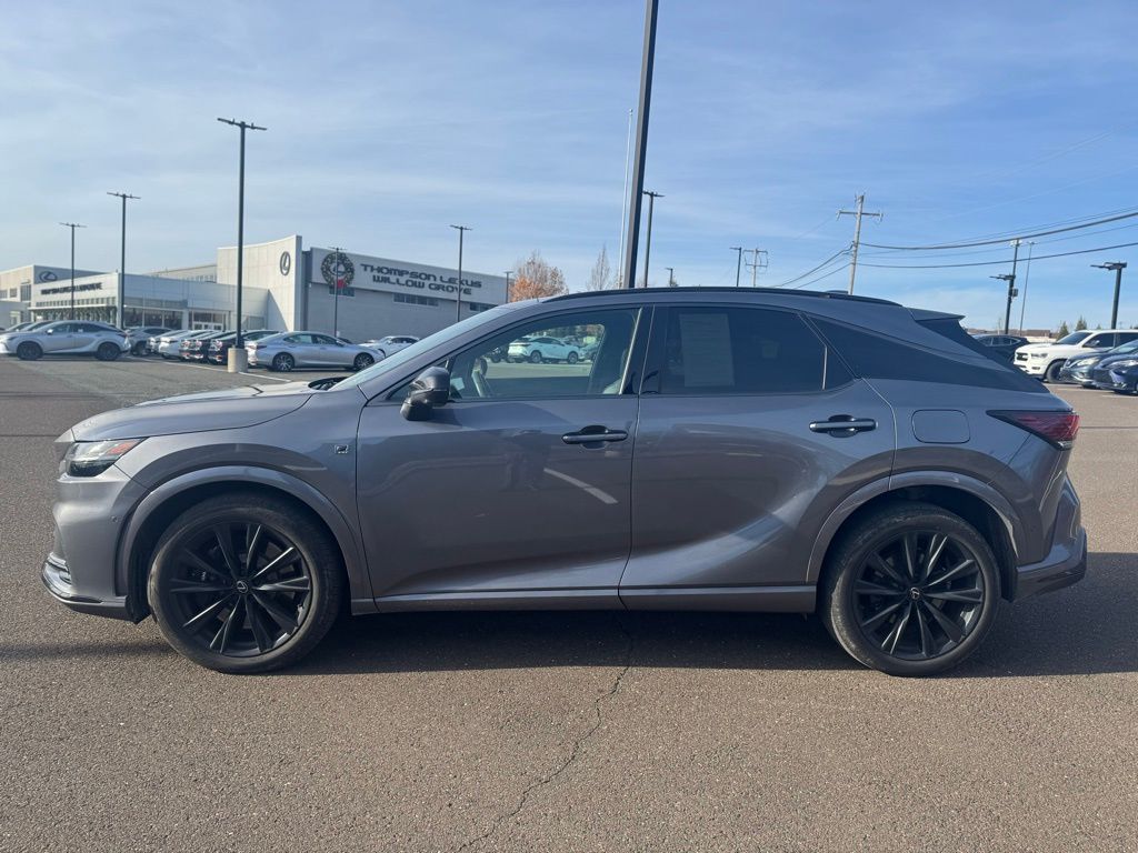 2023 Lexus RX 500h F SPORT Performance photo 2