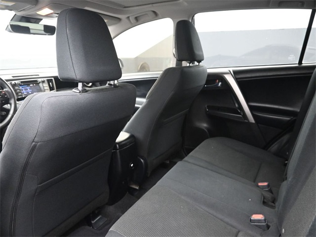 2018 Toyota RAV4 XLE photo 11