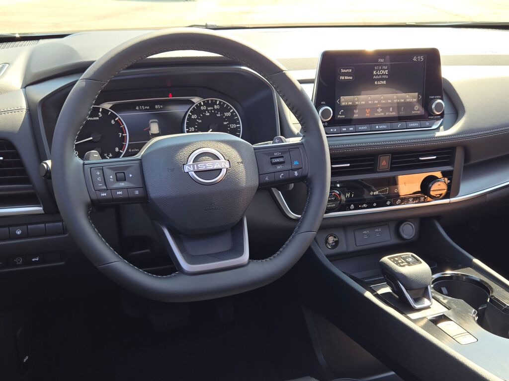 2026 Nissan Rogue SV photo 12