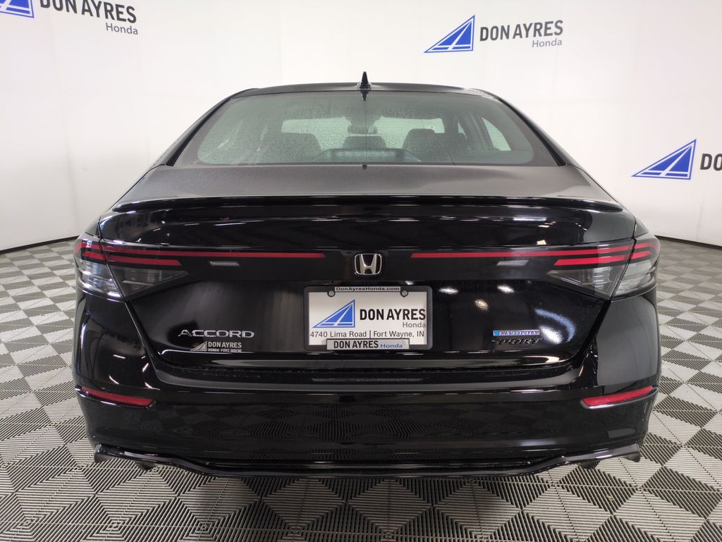 2025 Honda Accord Hybrid Sport-L photo 4