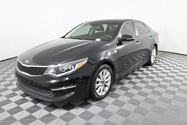 2017 Kia Optima 1.6T LX photo 2
