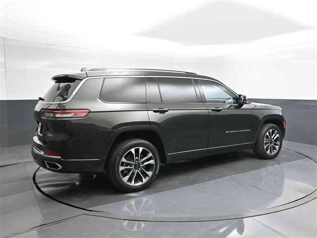 2022 Jeep Grand Cherokee Overland photo 15