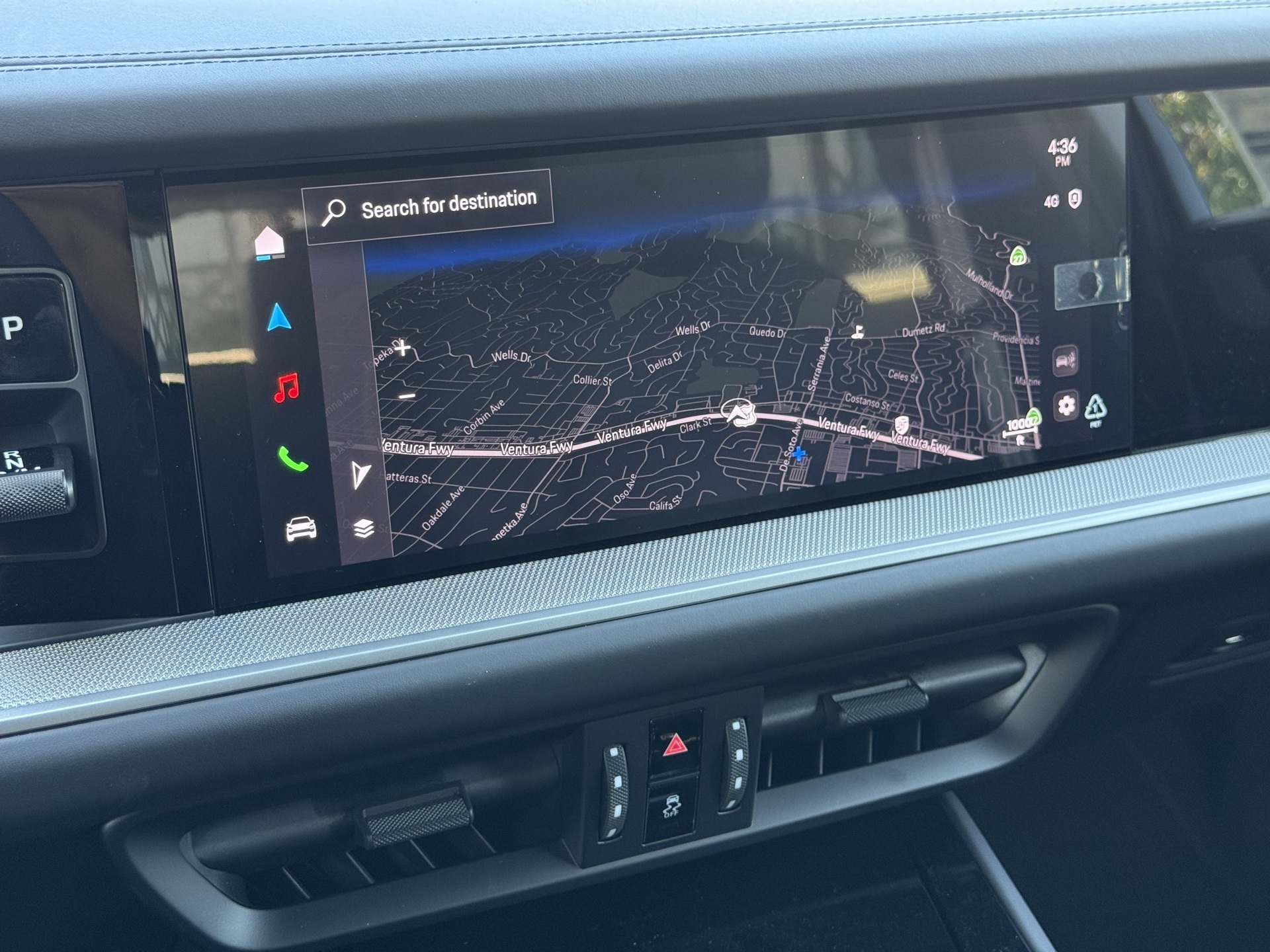 2025 Porsche Cayenne E-Hybrid Coupe photo 16